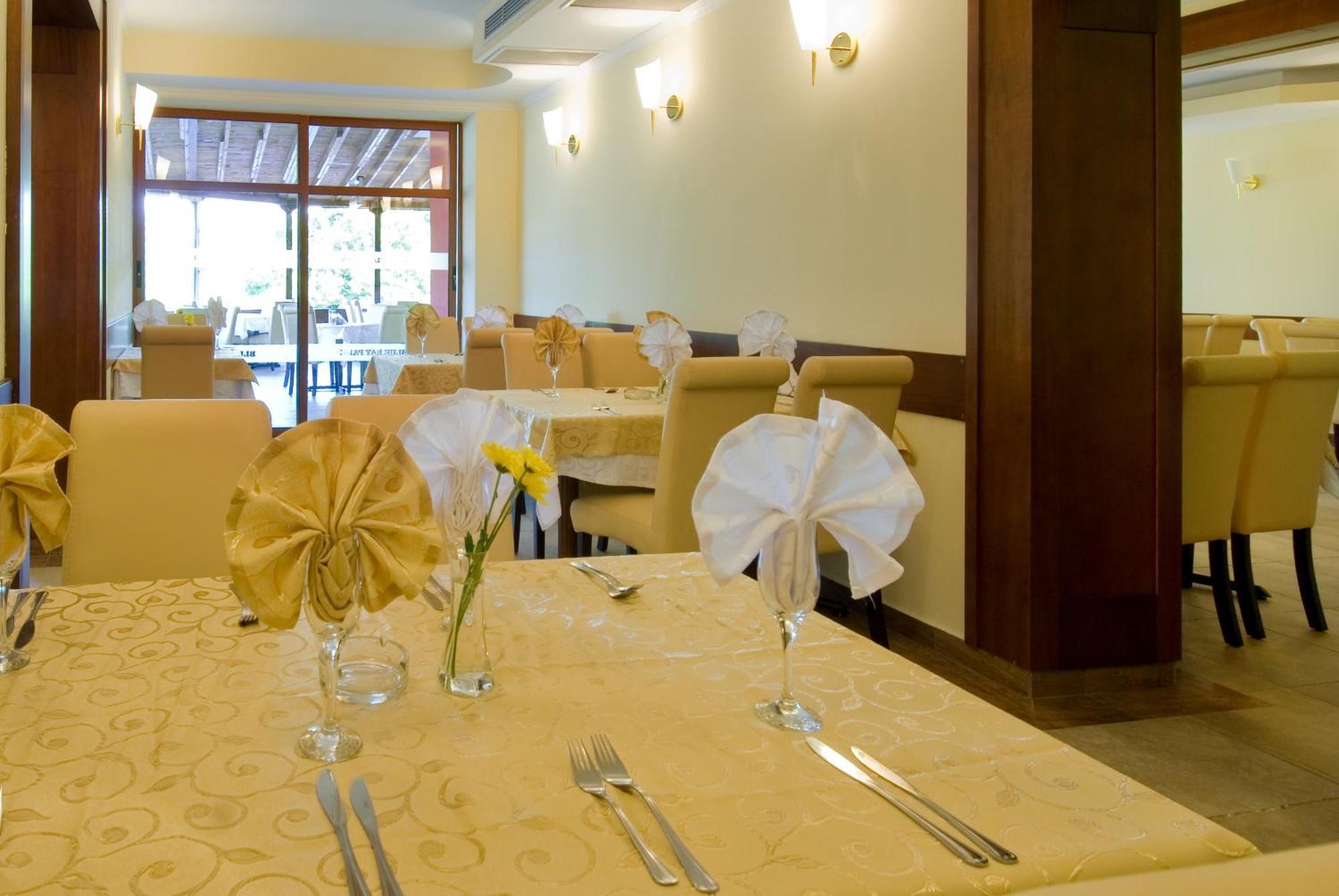 Perla Sun Beach Hotel Primorsko Exterior foto