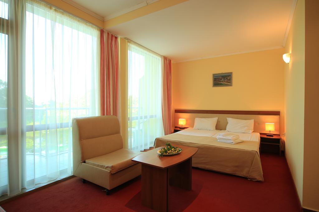 Perla Sun Beach Hotel Primorsko Exterior foto